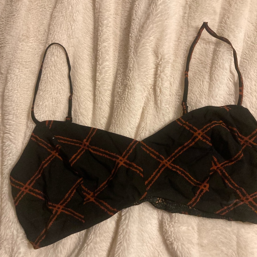 Windsor patterned crop top